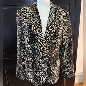 Chic Leopard Print Blazer for Women